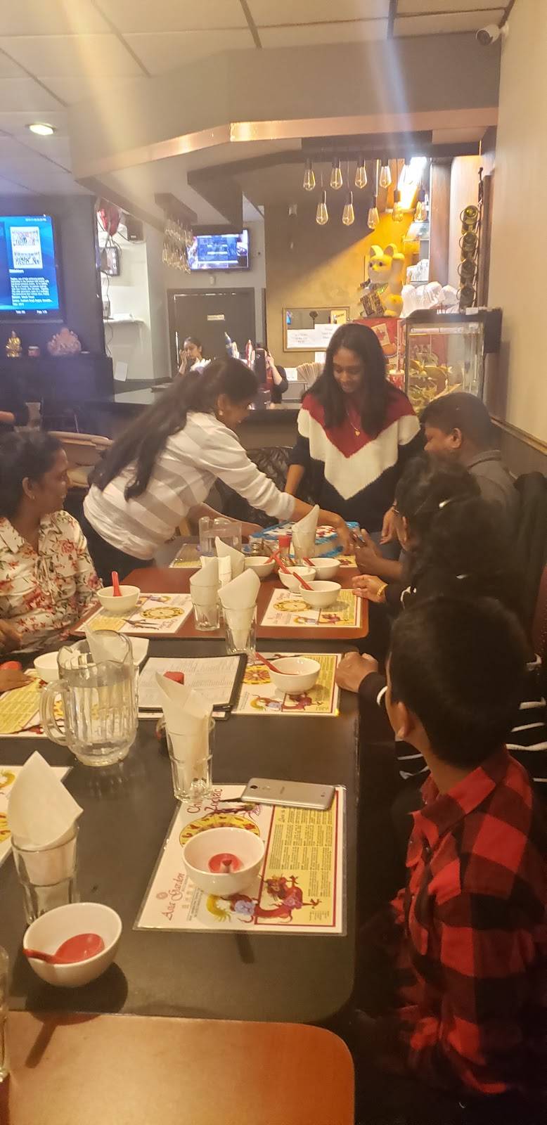 Asia Garden | restaurant | 2648 Islington Ave, Etobicoke, ON M9V 2X5, Canada | 4167498333 OR +1 416-749-8333