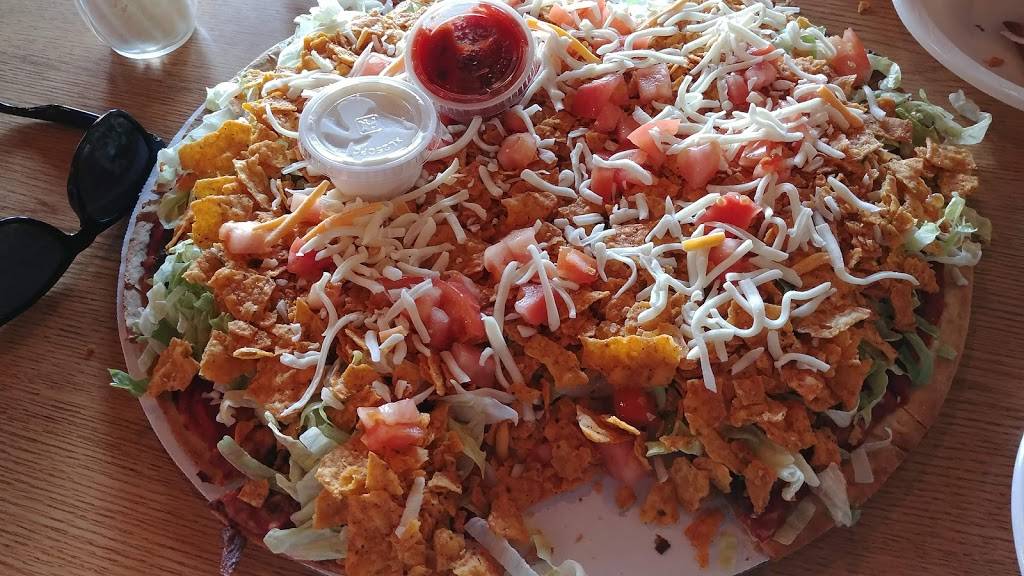 Wolfeys Wapsi Outback | meal takeaway | 101 Water St S, Quasqueton, IA 52326, USA | 3199343445 OR +1 319-934-3445