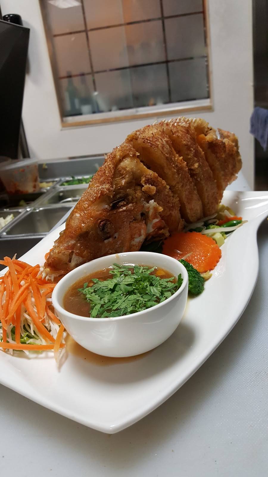 New Thai Cuisine | restaurant | 9152 Forest Hill Blvd, Wellington, FL 33414, USA | 5614696221 OR +1 561-469-6221