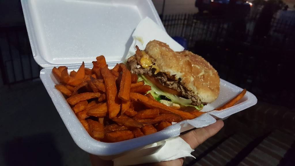 Tea & Burger | cafe | 7202 New Utrecht Ave, Brooklyn, NY 11228, USA | 7183310833 OR +1 718-331-0833