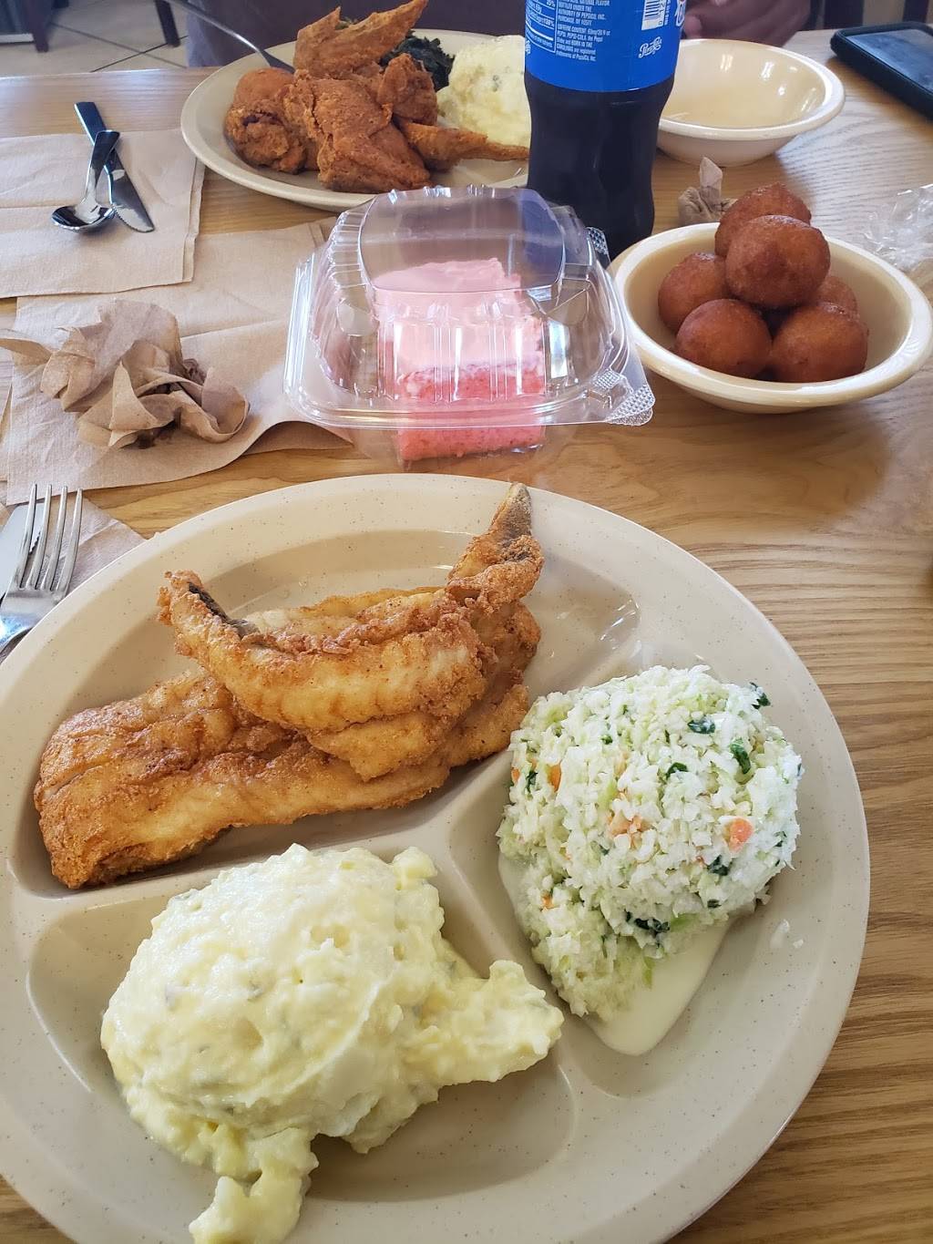 Lennons | restaurant | 2405 W. NC 24 Hwy, Bowdens, NC 28398, USA | 9102932833 OR +1 910-293-2833