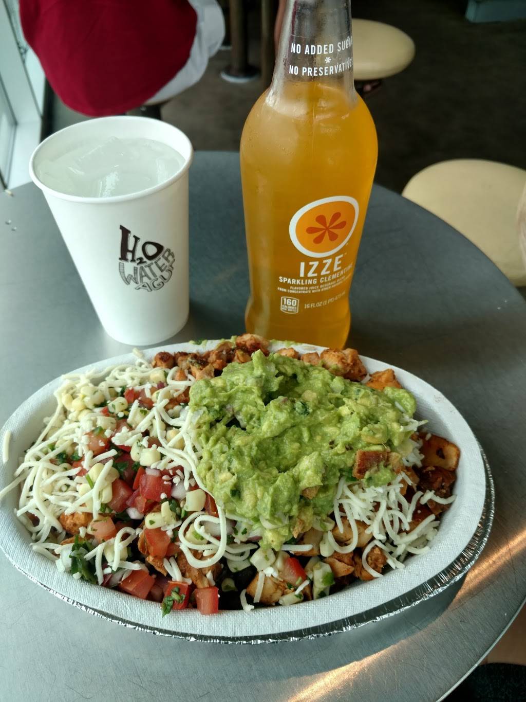 Chipotle Mexican Grill | restaurant | 111 N Mall Dr, Grand Chute, WI 54913, USA | 9206364300 OR +1 920-636-4300