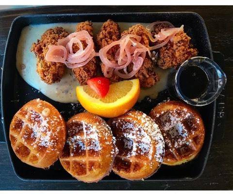 Joes 320 Cafe | restaurant | 320 Spring St, Boston, MA 02132, USA | 6174774559 OR +1 617-477-4559