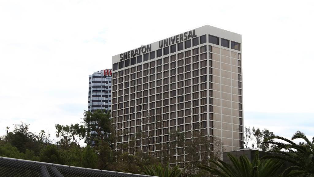 Californias | restaurant | 333 Universal Hollywood Dr, Universal City, CA 91608, USA | 8189801212 OR +1 818-980-1212