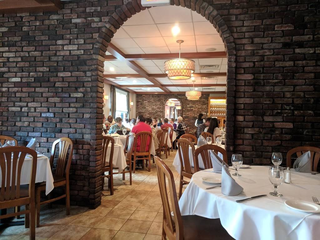 Don Pepe Restaurant | restaurant | 844 McCarter Hwy, Newark, NJ 07102, USA | 9736234662 OR +1 973-623-4662