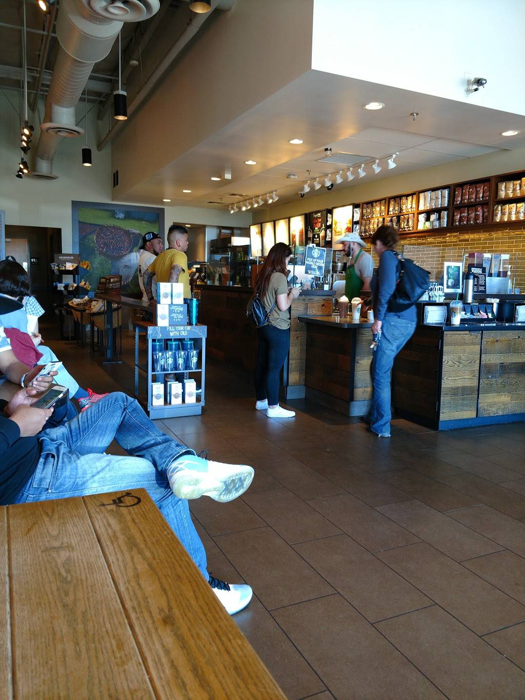 Starbucks | cafe | 6873 Mission St, Daly City, CA 94014, USA | 6507575274 OR +1 650-757-5274