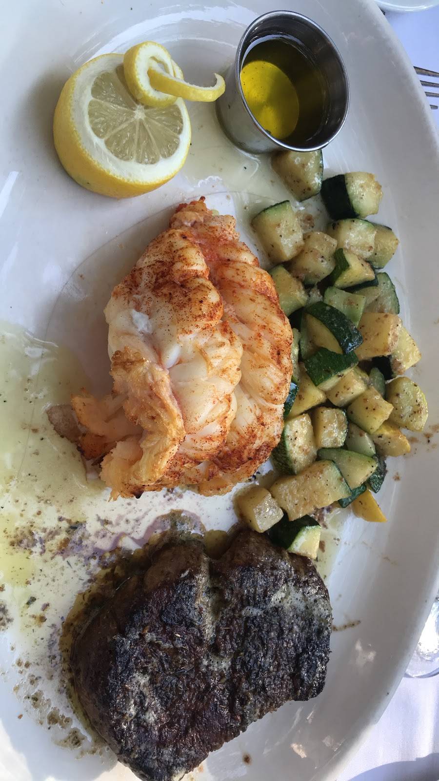 Le Chène French Cuisine | restaurant | 12625 Sierra Hwy, Santa Clarita, CA 91390, USA | 6612514315 OR +1 661-251-4315