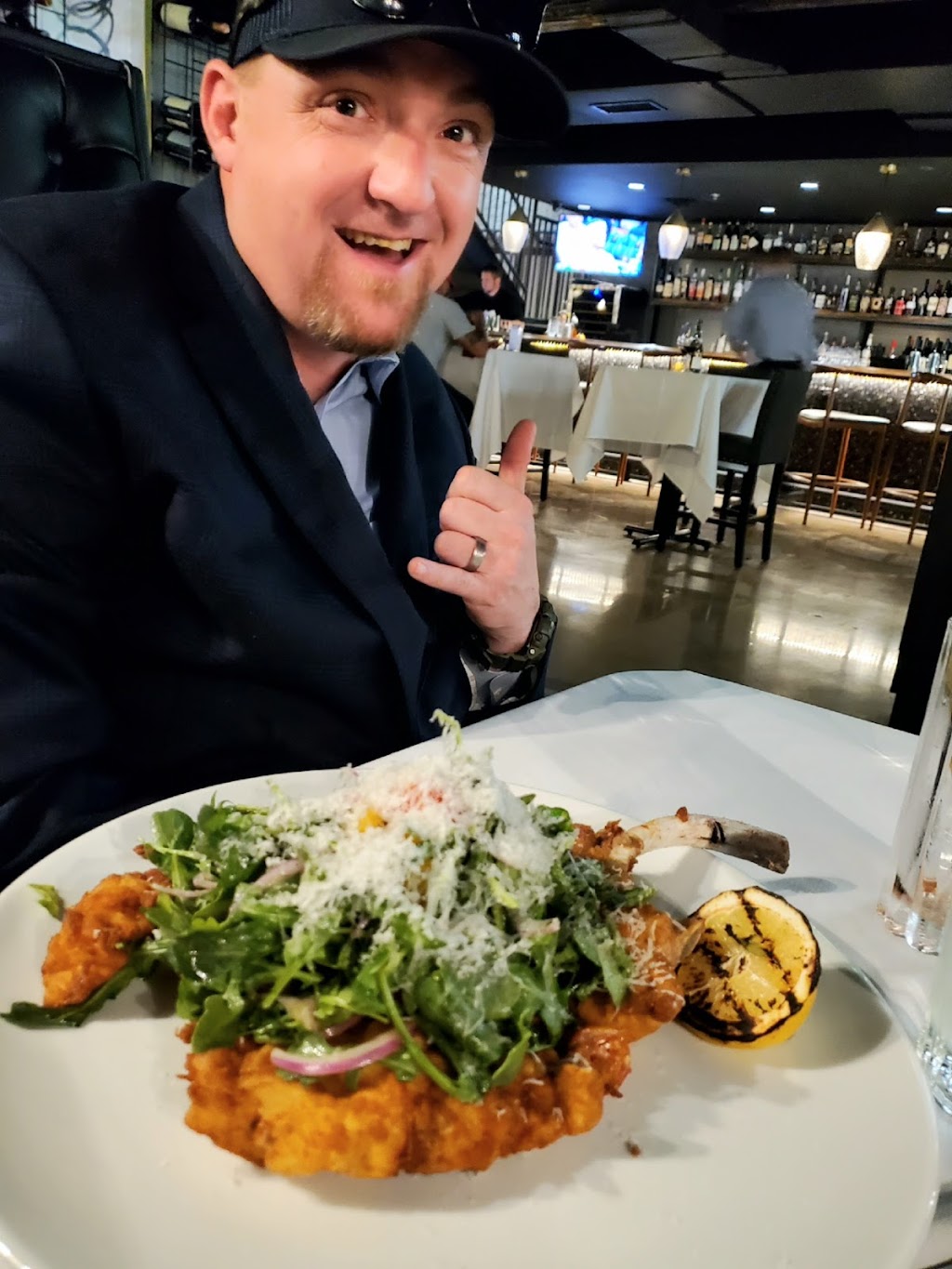 Tre Mogli | restaurant | 401 S Main St, Fort Worth, TX 76104, USA | 8176159844 OR +1 817-615-9844