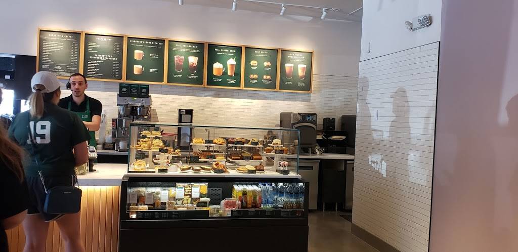 Starbucks | cafe | 61690 Southgate Pkwy, Cambridge, OH 43725, USA | 7408013842 OR +1 740-801-3842