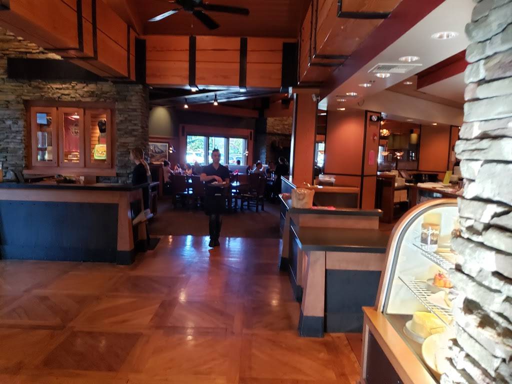Claim Jumper Restaurants | restaurant | 18725 33rd Ave W, Lynnwood, WA 98037, USA | 4257785700 OR +1 425-778-5700