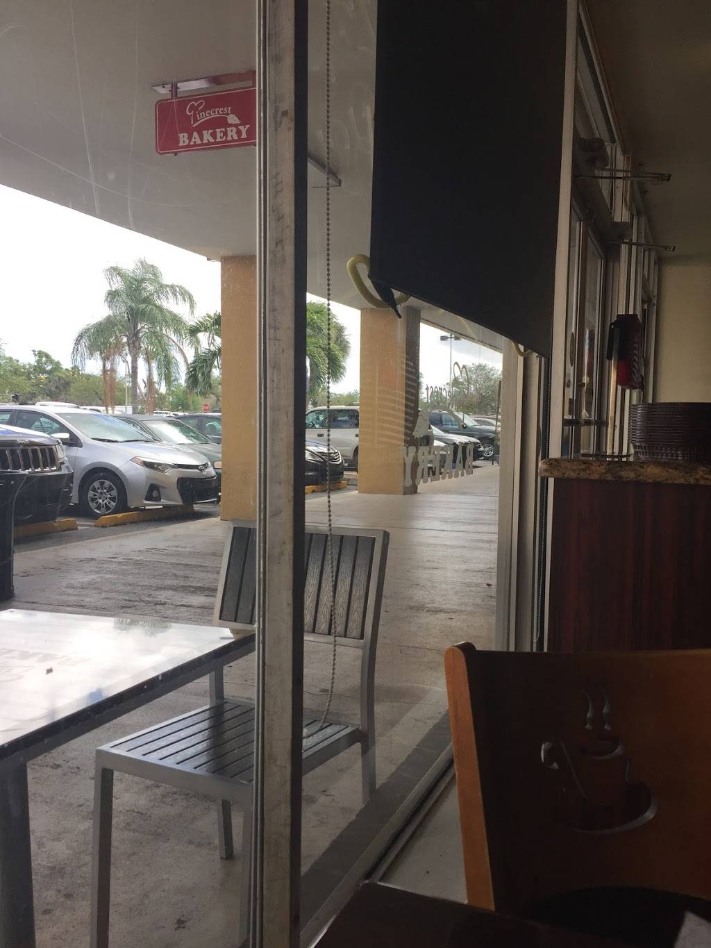 Pinecrest Bakery - Bird Road West | bakery | 11375 SW 40th St, Miami, FL 33165, USA | 3052289222 OR +1 305-228-9222