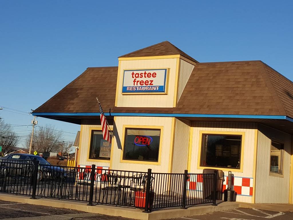 Tastee Freez | restaurant | 512 N Main St, Gordonsville, VA 22942, USA | 5408322979 OR +1 540-832-2979