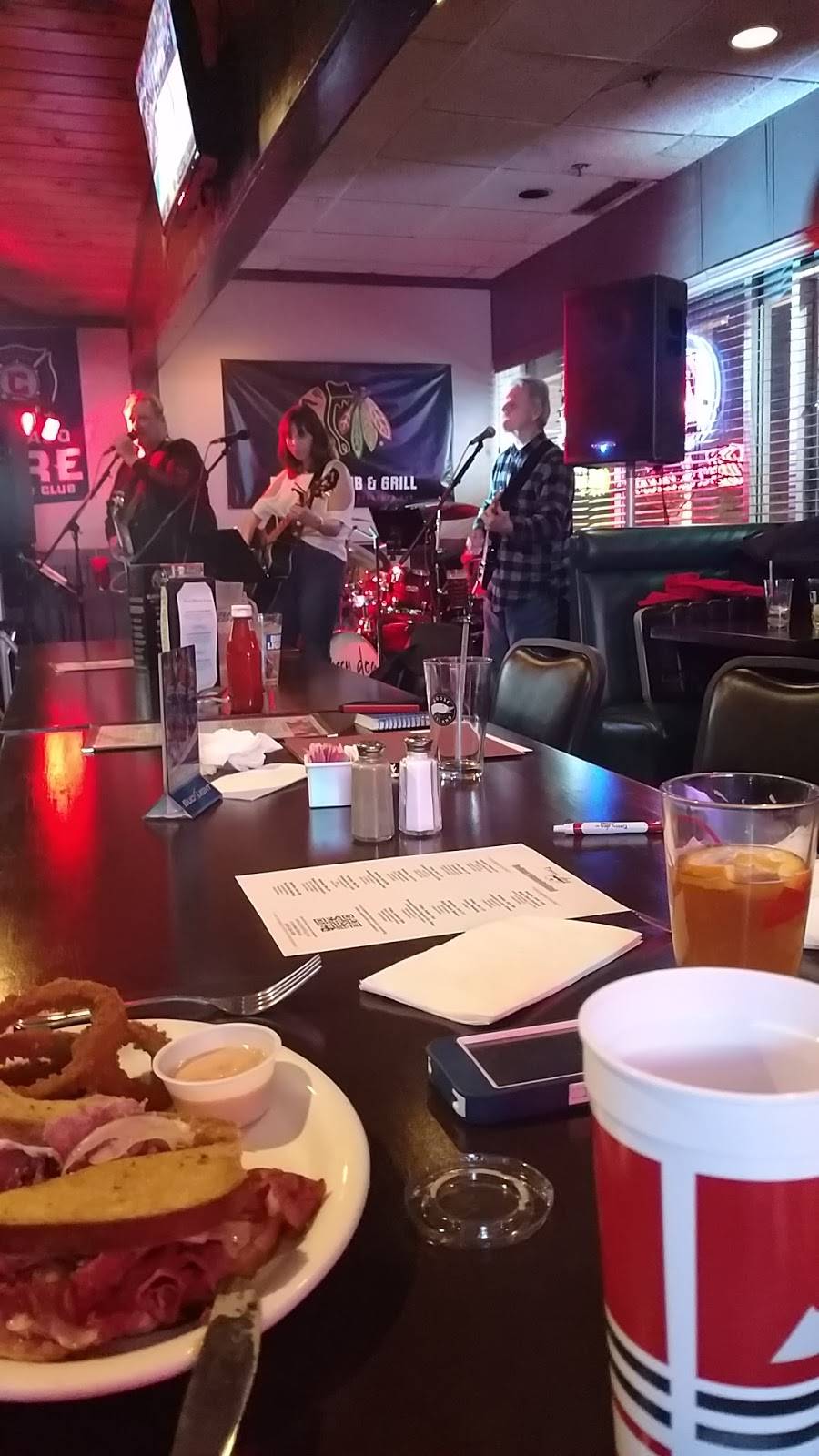 Dannys Pub & Grill | restaurant | 1550 IL-59, Naperville, IL 60563, USA | 6309615350 OR +1 630-961-5350