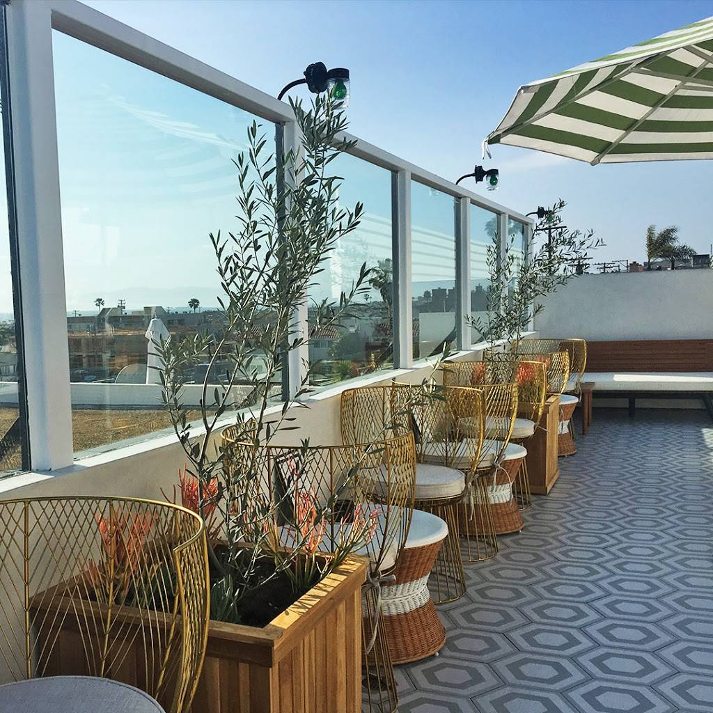 Ocean Bar | night club | 1301 Manhattan Ave, Hermosa Beach, CA 90254, USA | 3107988227 OR +1 310-798-8227