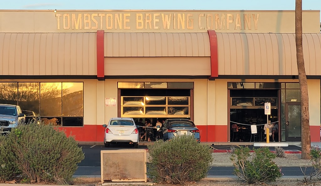 Tombstone Brewing Company | restaurant | 3935 E Thomas Rd, Phoenix, AZ 85018, USA | 6023687295 OR +1 602-368-7295
