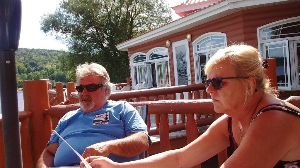 Restaurant J-Bar-C Steak House | restaurant | 55 Chemin Côté, Coaticook, QC J1A 2S4, Canada | 8198494309 OR +1 819-849-4309