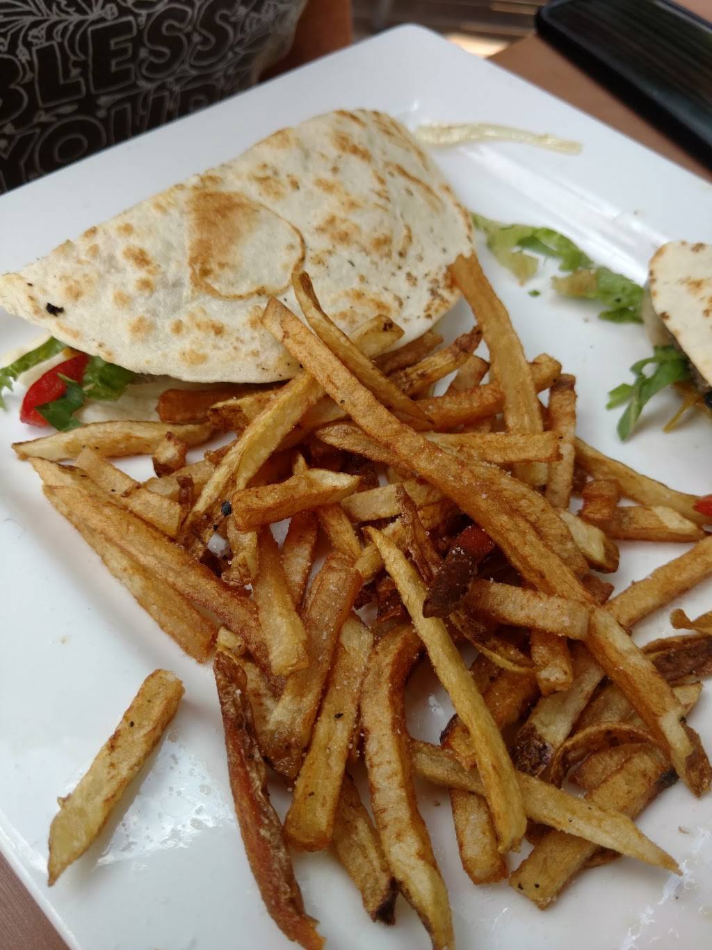 Mudflats Bar & Grill | restaurant | 31 Columbus St, Galena, OH 43021, USA | 7409655700 OR +1 740-965-5700