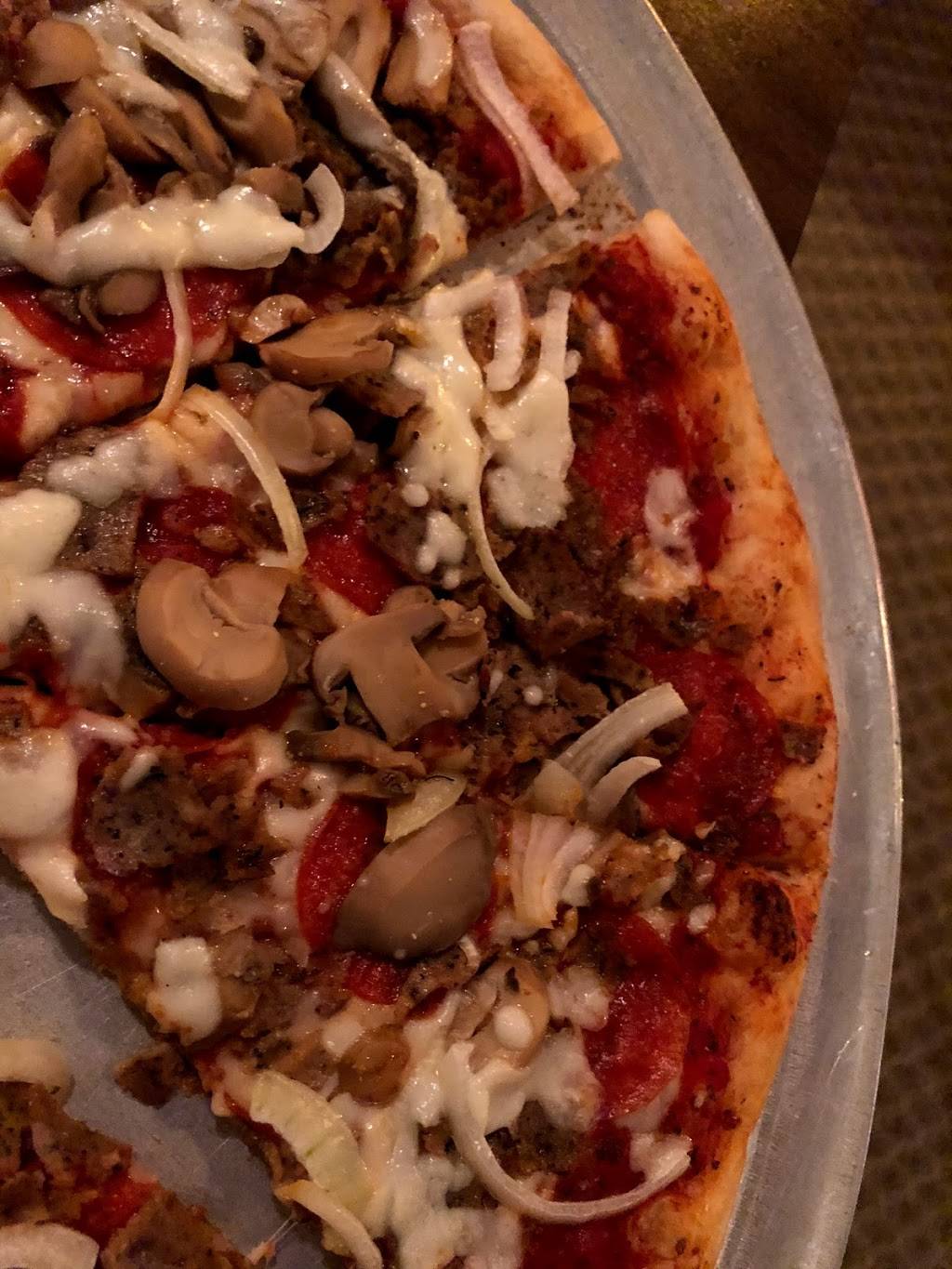 Mama Mias Restaurant-Pizzeria | restaurant | 705 W Race St, Kingston, TN 37763, USA | 8653765050 OR +1 865-376-5050