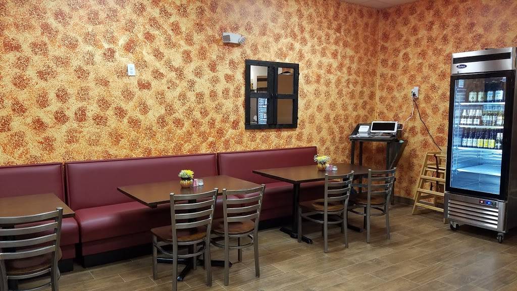 Los Jarritos Tapatios | restaurant | 1009 Towne Center Blvd Ste 107, Pooler, GA 31322, USA | 9129883329 OR +1 912-988-3329