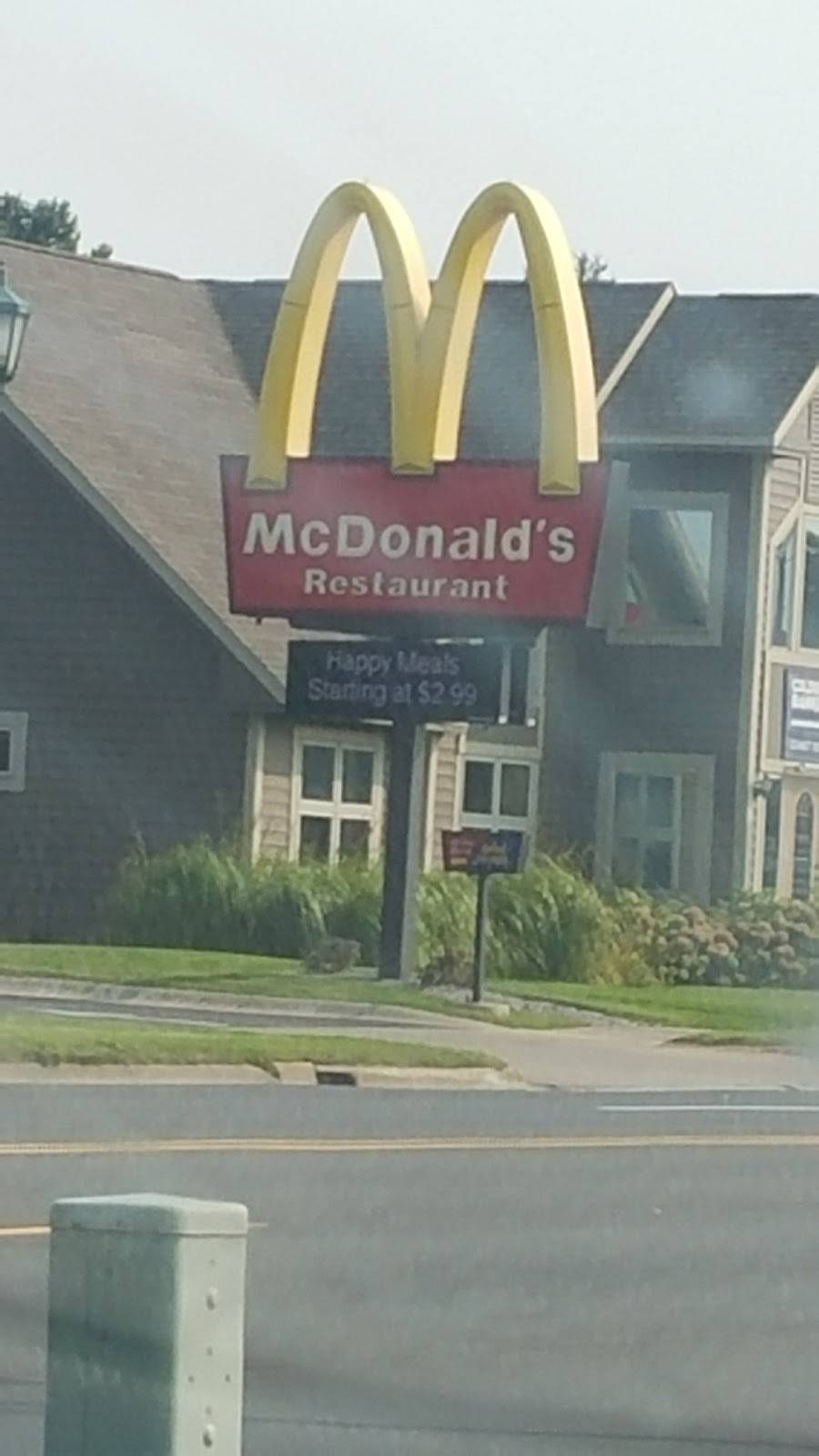 McDonalds | cafe | 716 W Main St, Gaylord, MI 49735, USA | 9897325242 OR +1 989-732-5242