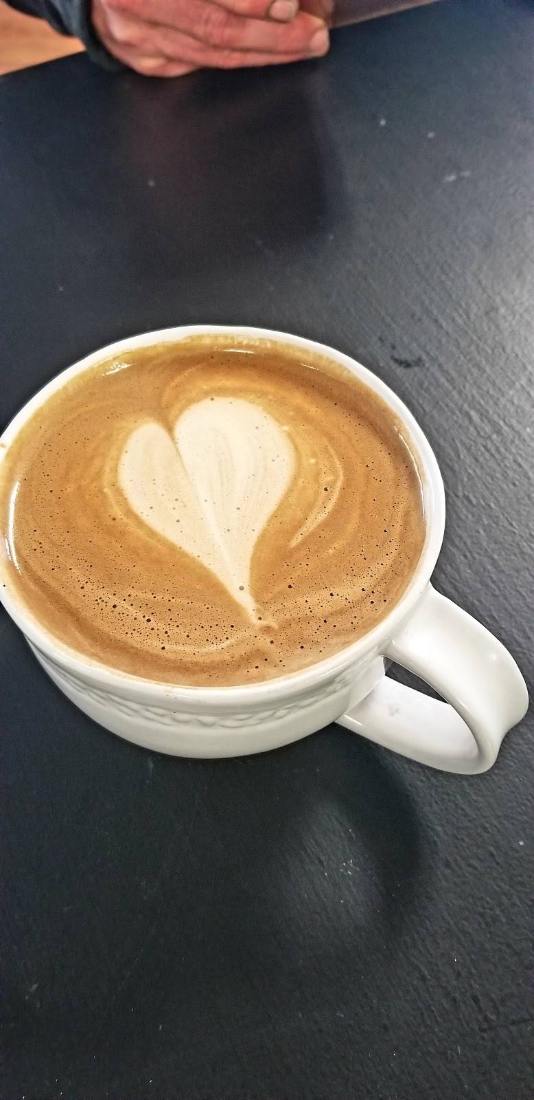 sadie Maes coffee and Eatery | restaurant | 2803 Kitsap Way, Bremerton, WA 98312, USA | 3606278484 OR +1 360-627-8484