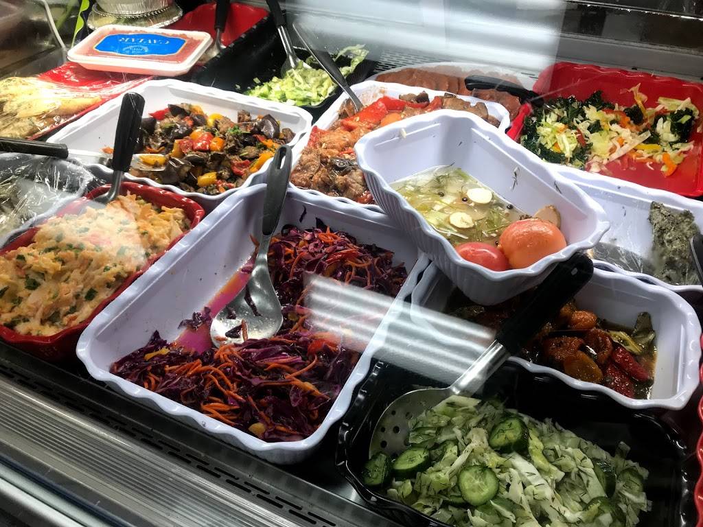 Grandmas Deli Babushka | bakery | 4818 Laurel Canyon Blvd, Valley Village, CA 91607, USA | 8187628980 OR +1 818-762-8980