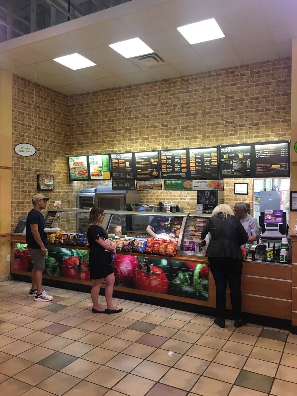 Subway | restaurant | 526 Opry Mills Dr, Nashville, TN 37214, USA | 6158233189 OR +1 615-823-3189