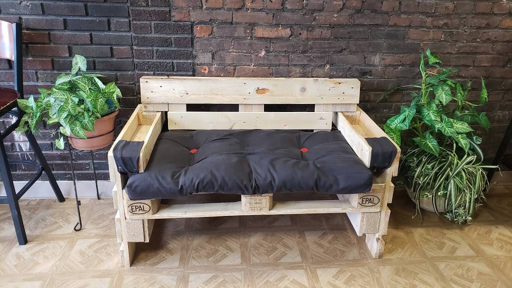 Oscars Pizza and Pierogies | restaurant | 18206 Detroit Ave, Lakewood, OH 44107, USA | 2167124511 OR +1 216-712-4511