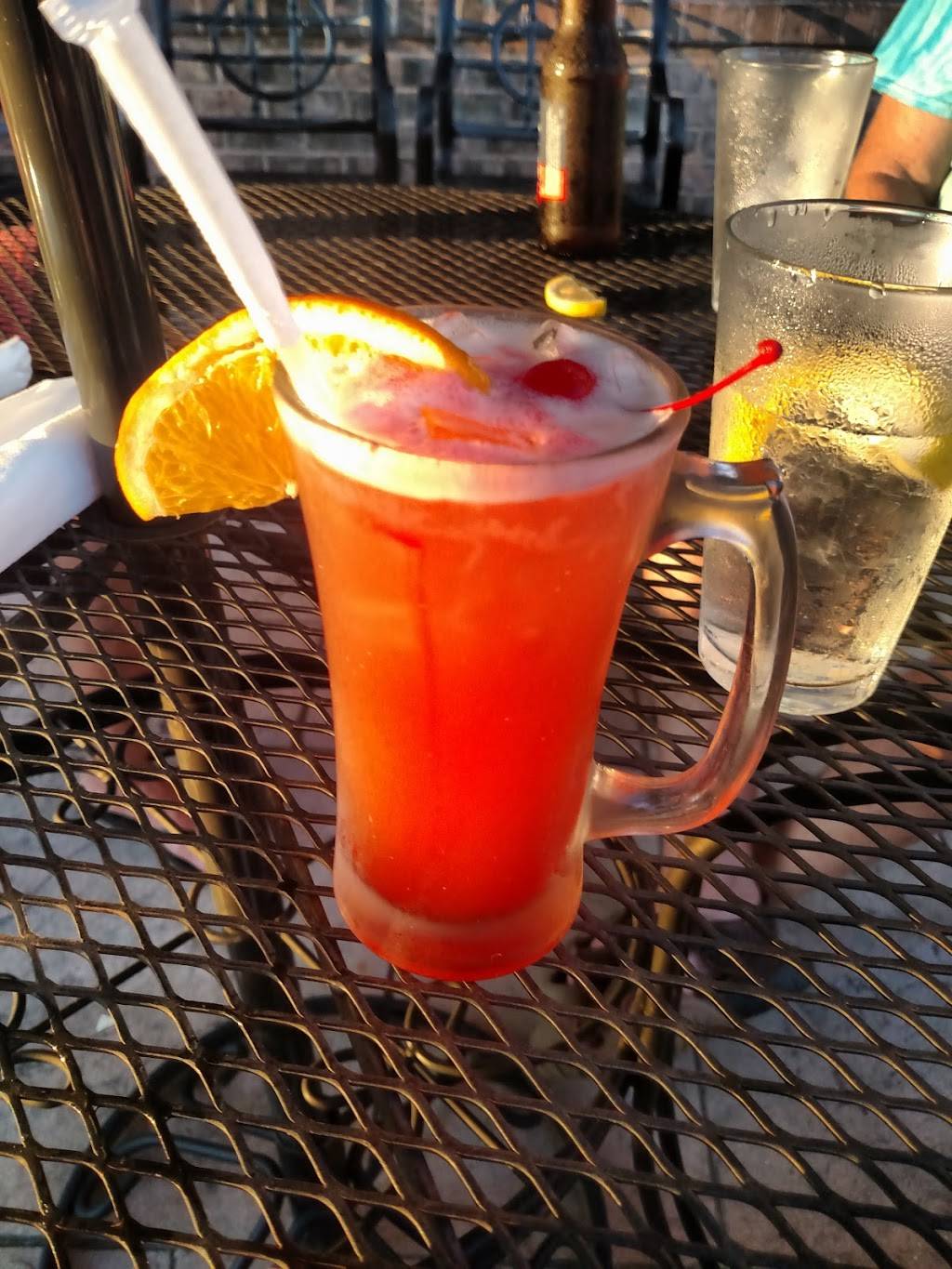 Heaths Waterfront Grill | restaurant | 1217 Graves Harbor Trail, Huddleston, VA 24104, USA | 5406320163 OR +1 540-632-0163