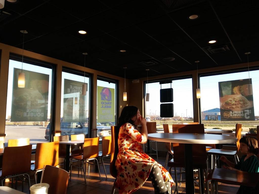 Taco Bell | meal takeaway | 5010 E County Line Rd, Indianapolis, IN 46237, USA | 3178881124 OR +1 317-888-1124