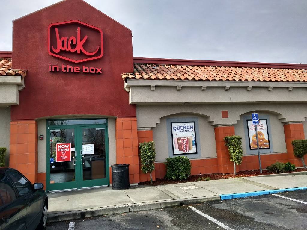 Jack in the Box | restaurant | 220 Nut Tree Pkwy, Vacaville, CA 95687, USA | 7074462366 OR +1 707-446-2366