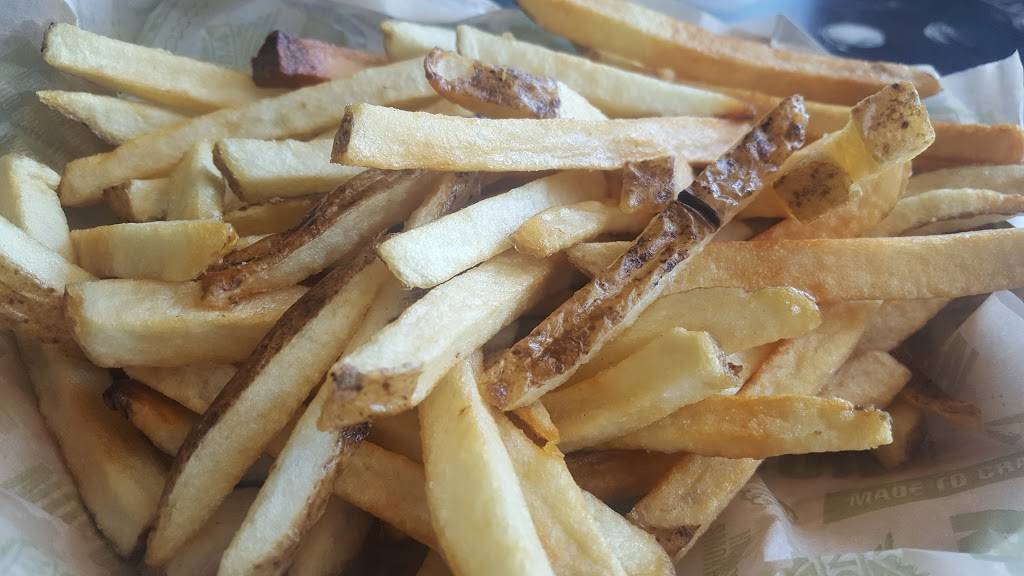 Wingstop | restaurant | 12019 E Carson St, Hawaiian Gardens, CA 90716, USA | 5624029464 OR +1 562-402-9464