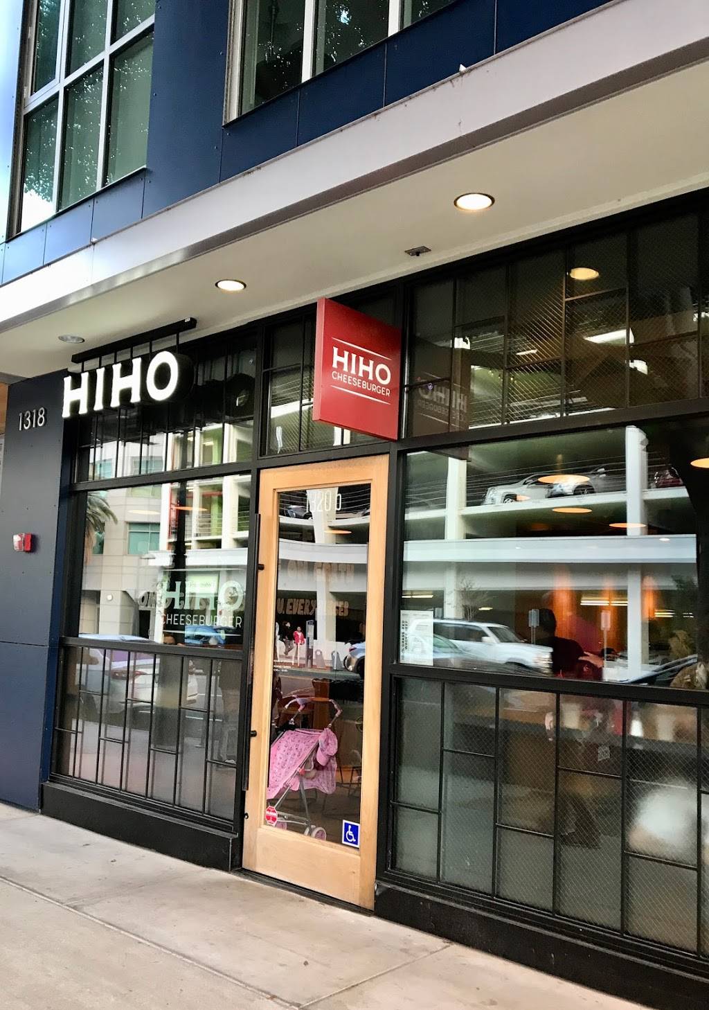 HiHo Cheeseburger | restaurant | 1320 2nd St Ste. B, Santa Monica, CA 90401, USA | 3104697250 OR +1 310-469-7250