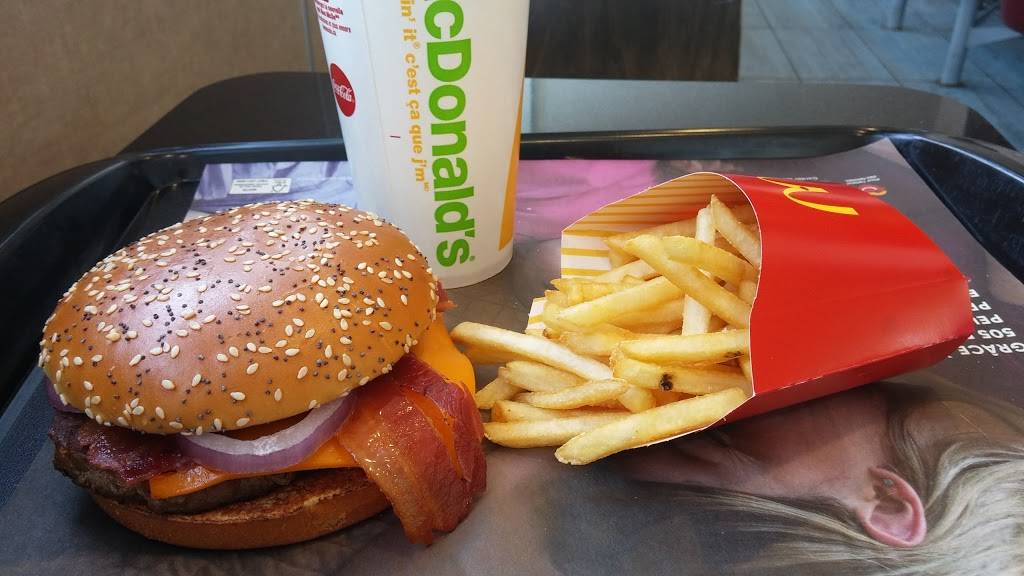 McDonalds | cafe | 9400 Boulevard de lOrmière, Québec, QC G2B 3K6, Canada | 4188437826 OR +1 418-843-7826