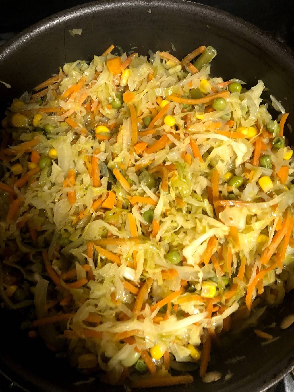 Mikes Caribbean Take Out | restaurant | 624 Morris Ave, Bronx, NY 10451, USA | 3475900333 OR +1 347-590-0333