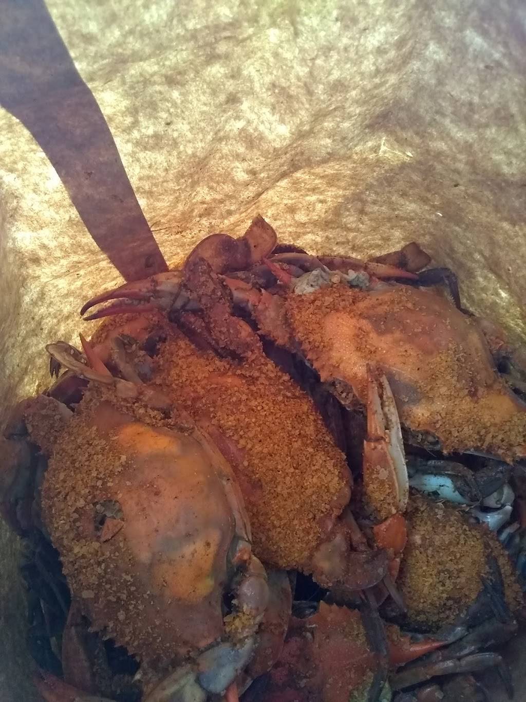 Todays Crab House | restaurant | 3510 Old Silver Hill Rd, Suitland, MD 20746, USA | 3017021810 OR +1 301-702-1810