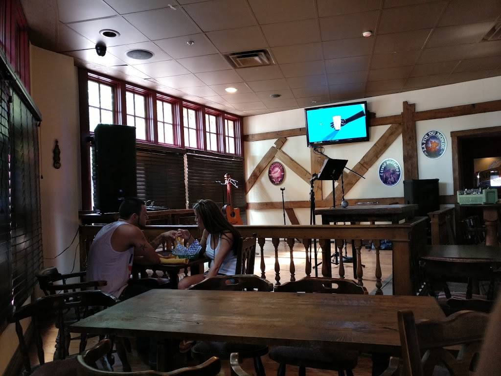 The Lion & Crown | restaurant | 5001 Addison Cir, Addison, TX 75001, USA | 9725035001 OR +1 972-503-5001