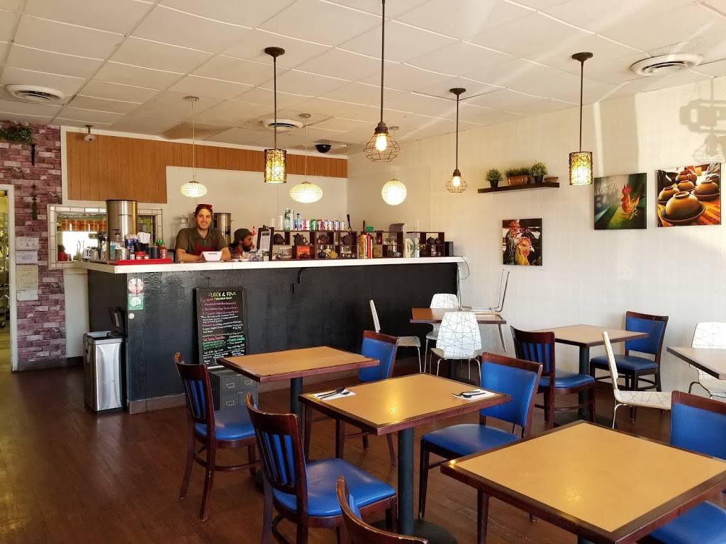 Flock and Fowl Downtown | restaurant | 150 Las Vegas Blvd N #100, Las Vegas, NV 89101, USA | 7022722222 OR +1 702-272-2222