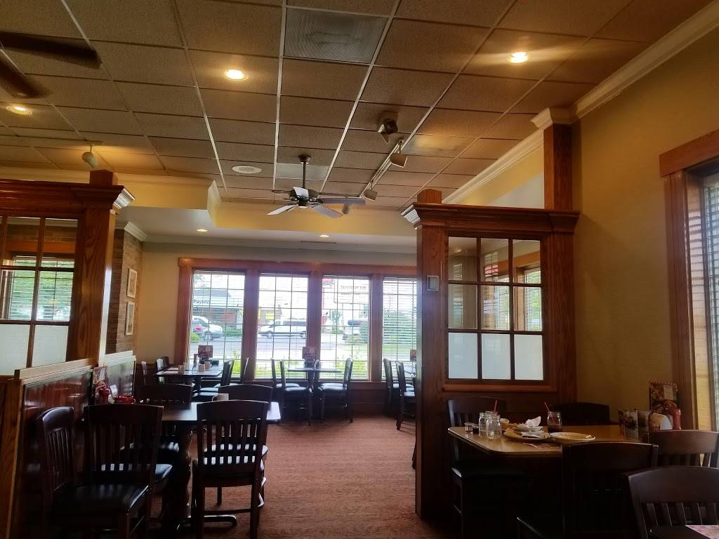 Bob Evans | restaurant | 7525 E E Washington St, Indianapolis, IN 46219, USA | 3173572266 OR +1 317-357-2266