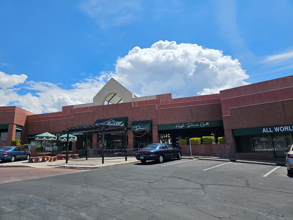 Daves High Desert Grill | restaurant | 5200 Eubank Blvd NE Suite B5, Albuquerque, NM 87111, USA | 5054332380 OR +1 505-433-2380