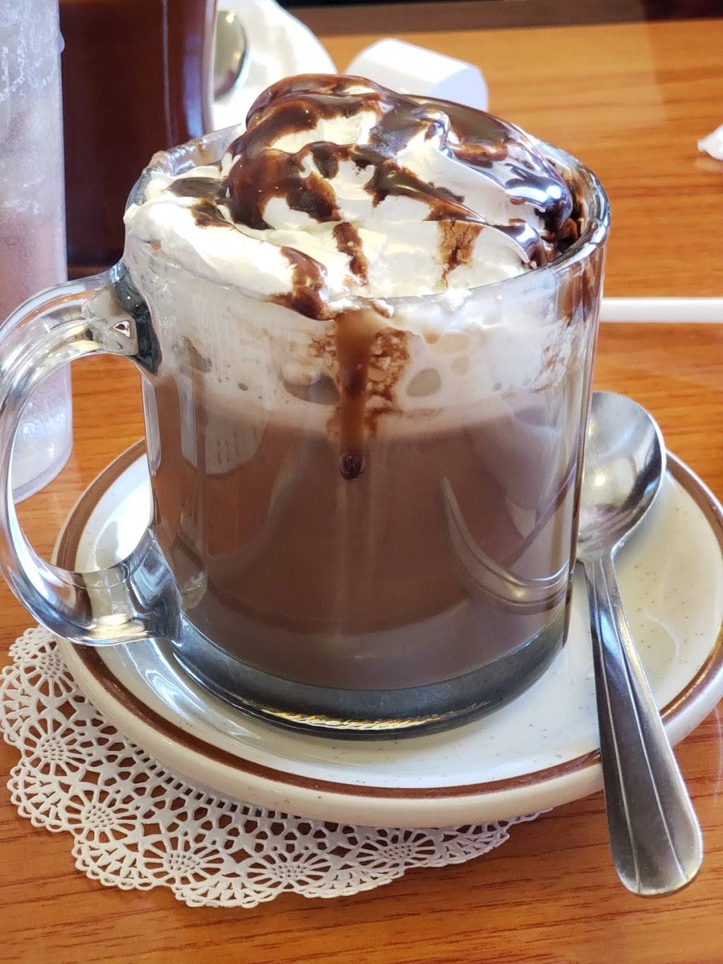 Beloit Family Restaurant | restaurant | 2780 Prairie Ave, Beloit, WI 53511, USA | 6083638555 OR +1 608-363-8555