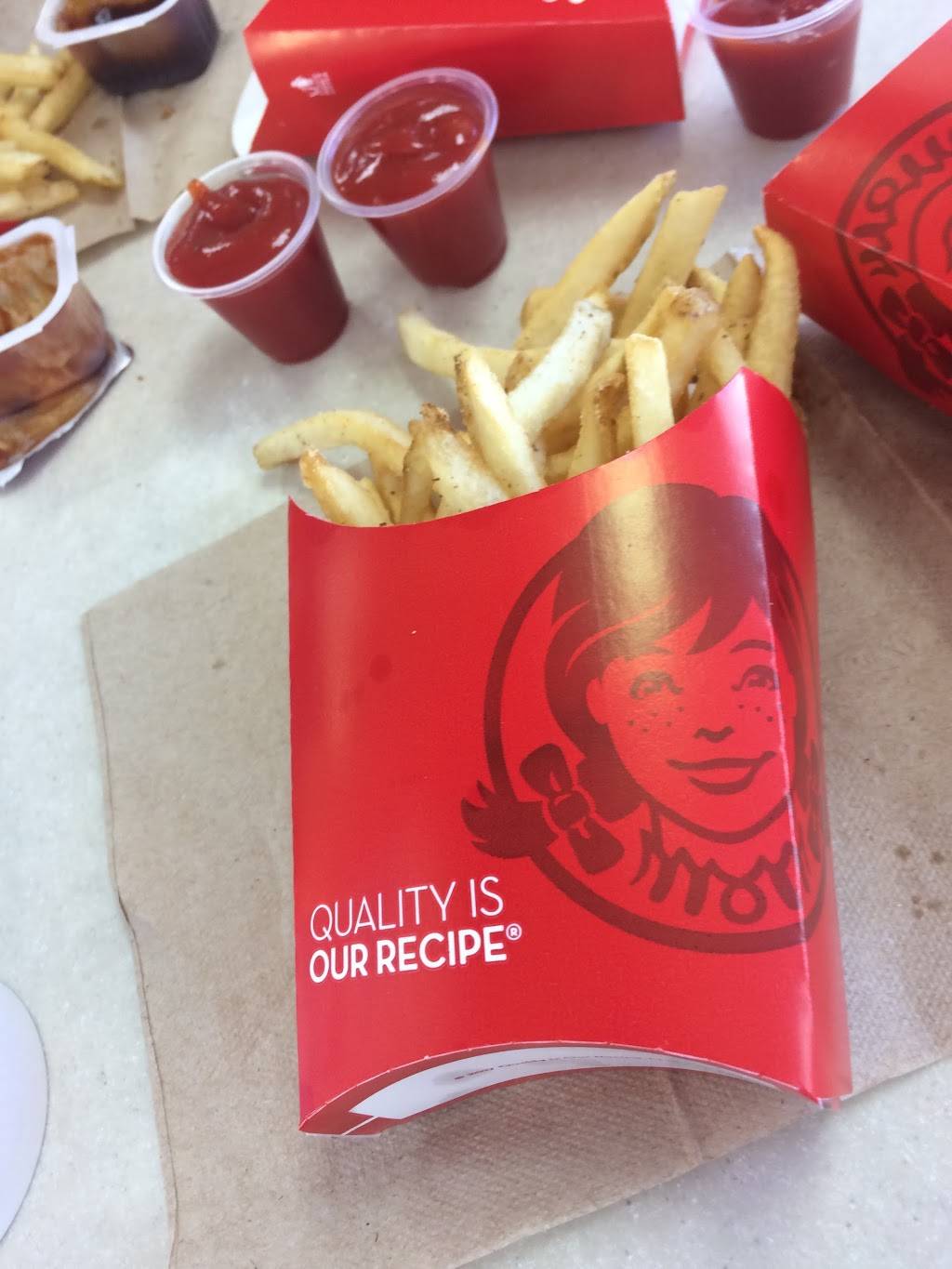 Wendys | restaurant | 2547 E Morris Blvd, Morristown, TN 37813, USA | 4235865744 OR +1 423-586-5744