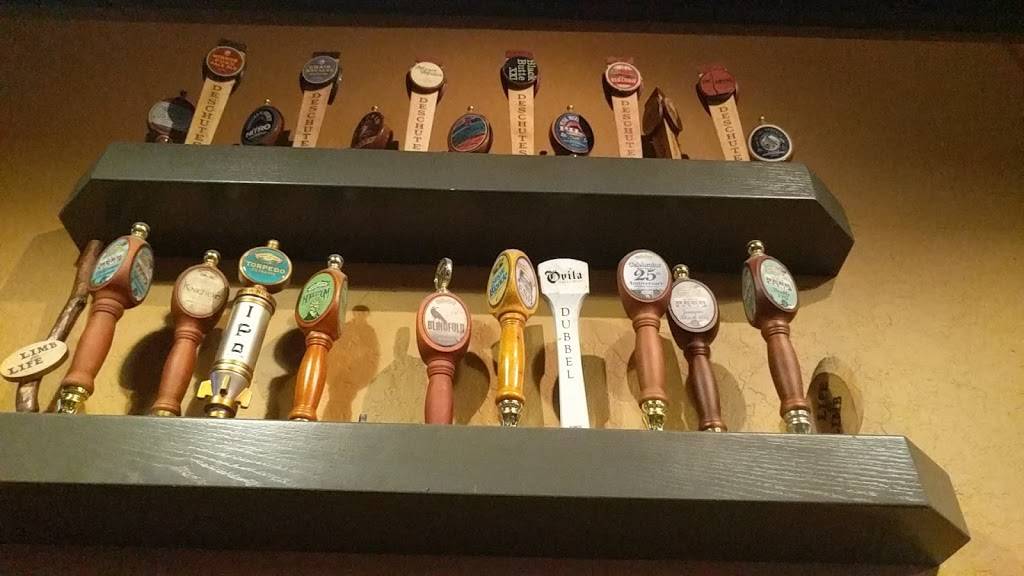 The Hop Yard Alehouse & Grill | restaurant | 3015 Hopyard Rd, Pleasanton, CA 94588, USA | 9254269600 OR +1 925-426-9600