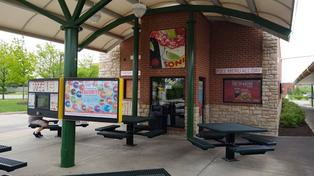 Sonic Drive-In | restaurant | 66 S Raceway Rd, Indianapolis, IN 46231, USA | 3172724379 OR +1 317-272-4379