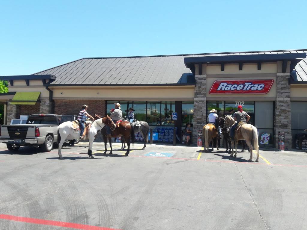 RaceTrac | cafe | 5862, 702 N Belt Line Rd, Grand Prairie, TX 75050, USA | 9722632727 OR +1 972-263-2727