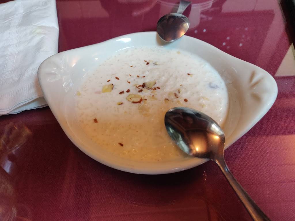 Taste of India | restaurant | 5517 Roosevelt Way NE, Seattle, WA 98105, USA | 2065281575 OR +1 206-528-1575