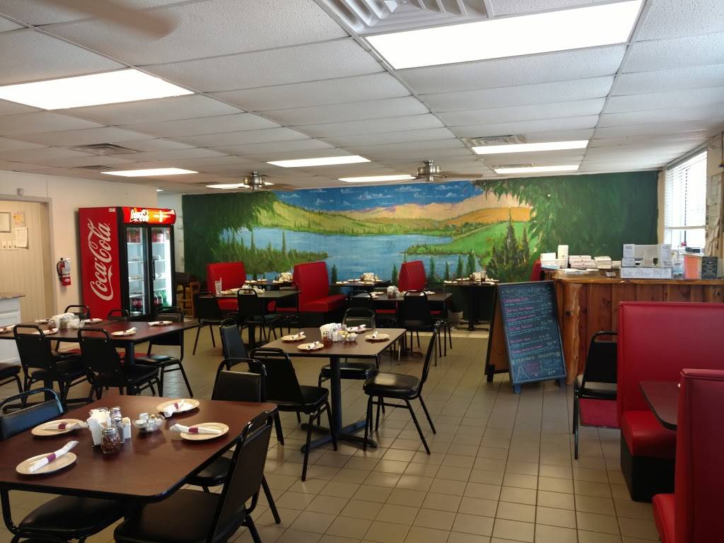 Joes Italian Grill And Restaurant | restaurant | 13281 TX-150, Coldspring, TX 77331, USA | 9366532170 OR +1 936-653-2170