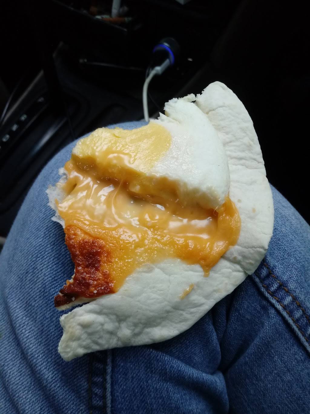 Dunkin | bakery | 215 E Main St, Clinton, CT 06413, USA | 8606640220 OR +1 860-664-0220