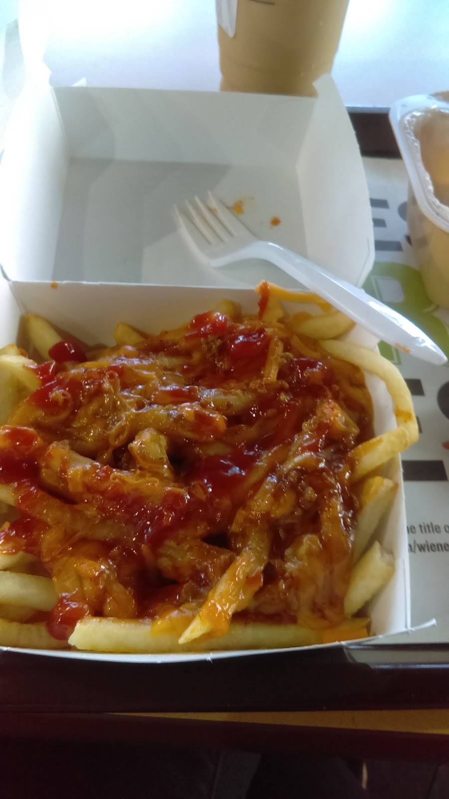 Wienerschnitzel | restaurant | 32080 Temecula Pkwy, Temecula, CA 92592, USA | 9513032200 OR +1 951-303-2200