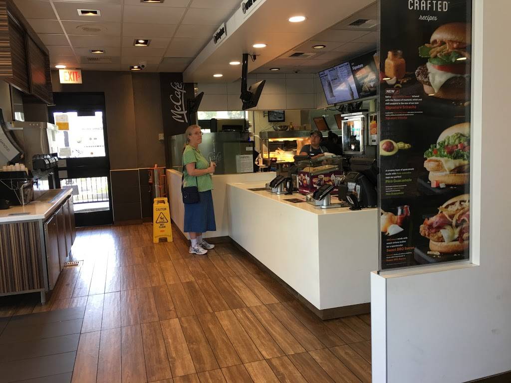 McDonalds | cafe | 190 Merrydale Rd, San Rafael, CA 94903, USA | 4155070482 OR +1 415-507-0482